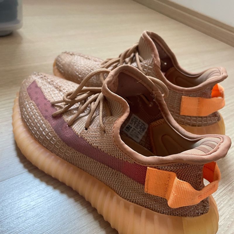 Yeezy sales 350 feminino