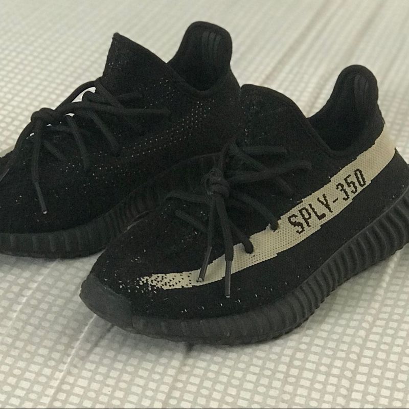 Yeezy replica hot sale perfeita