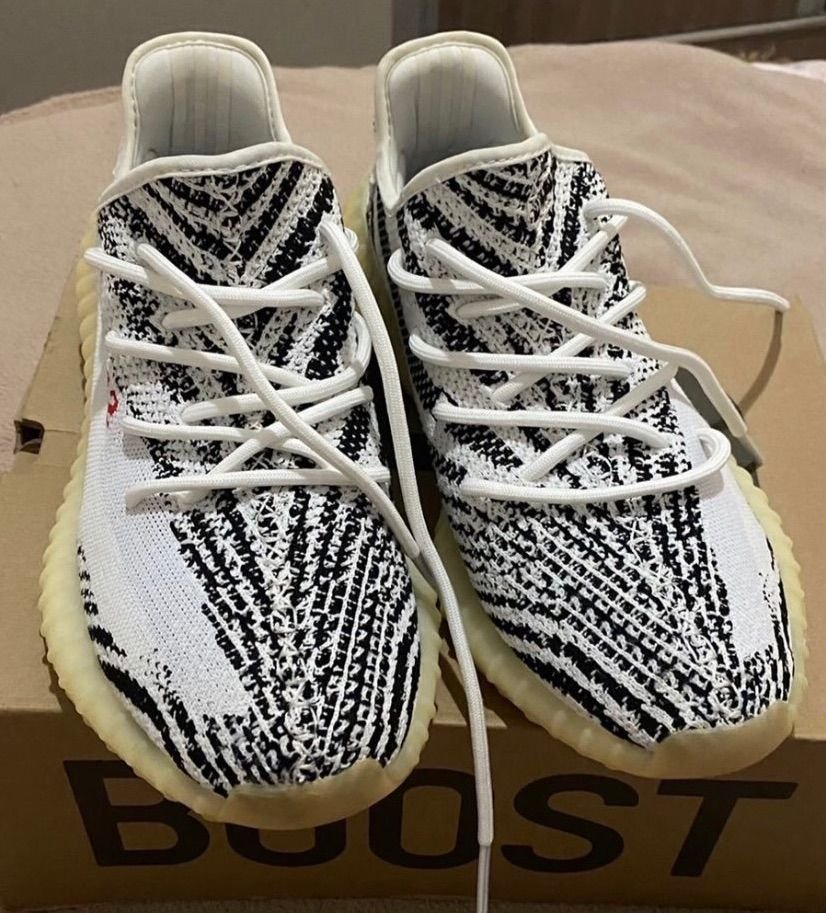 yeezy zebras adidas