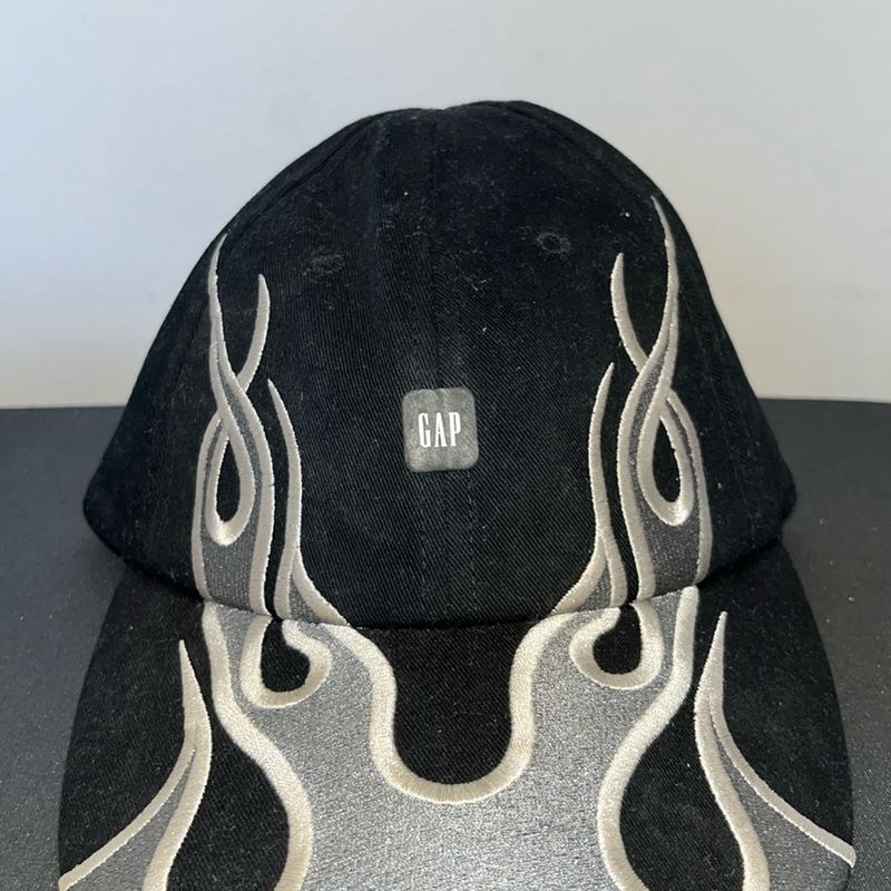 Yeezy Gap Flame Cap Black | Gap X Yeezy Usado 105009860 | enjoei