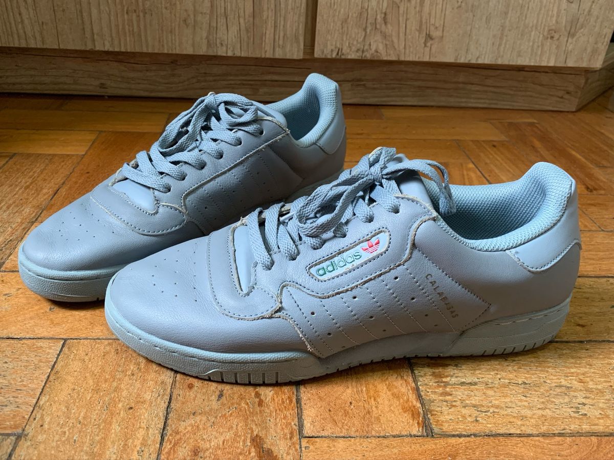 tenis adidas calabasas