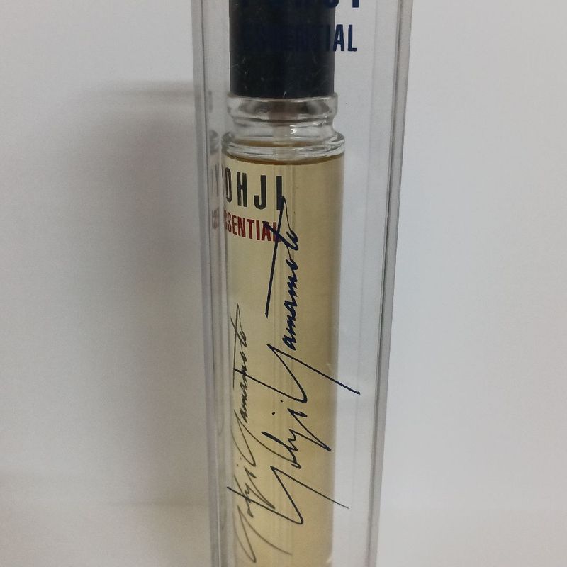 Yohji essential online perfume